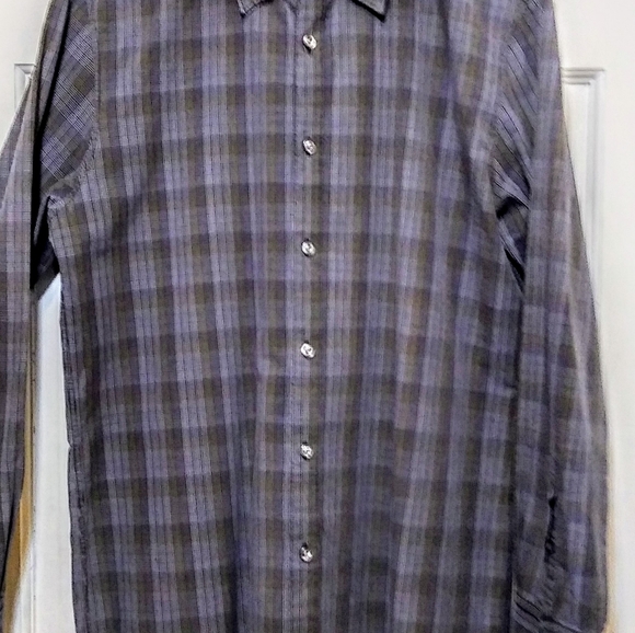 Men's Calvin Klein Plaid button down - Picture 3 of 5